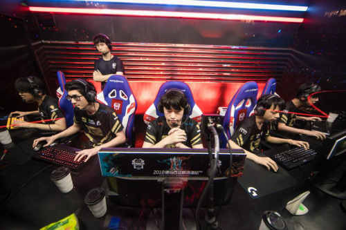 赛阵容目前 赛阵容目前